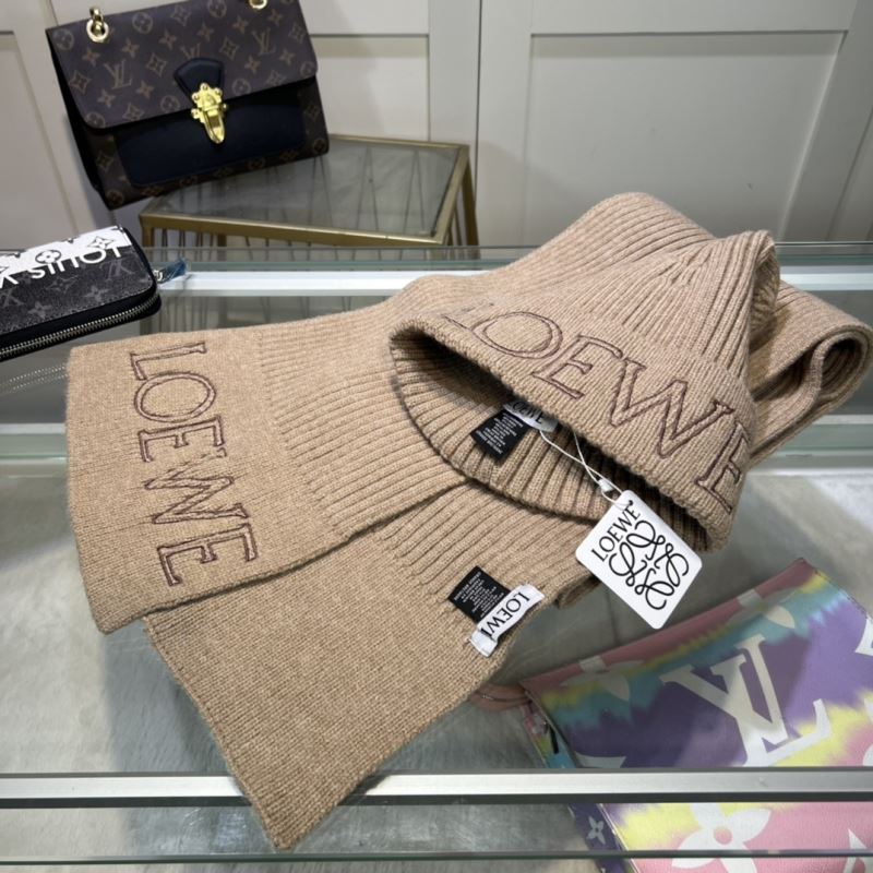 Loewe Caps Scarfs